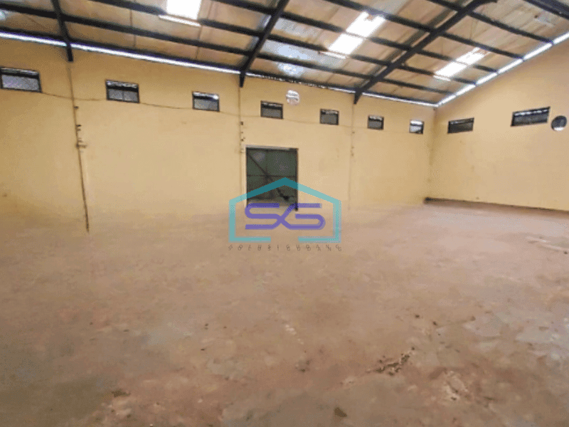 Disewakan Gudang Luas Bangunan 600 m² Akses Container 20 Feet di Rawa Buaya Jakarta Barat