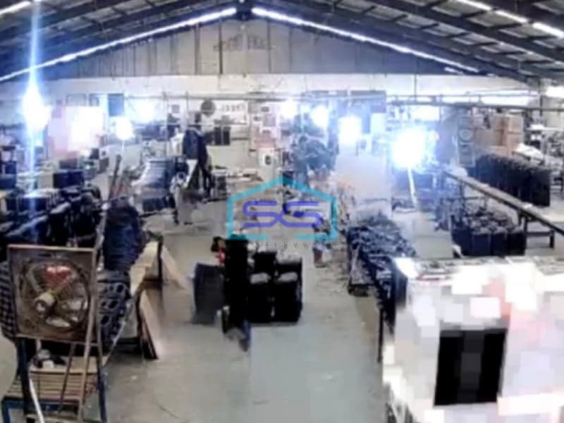 Dijual Gudang Besar Harga Murah Masih Bisa Nego Sampai Deal di Dadap Tangerang LT 3835m2