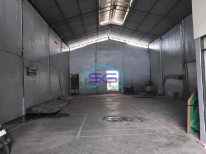 Dijual Gudang Gandeng Siap Pakai di Pergudangan Kamal Indah Jakarta Barat LT 1250m2