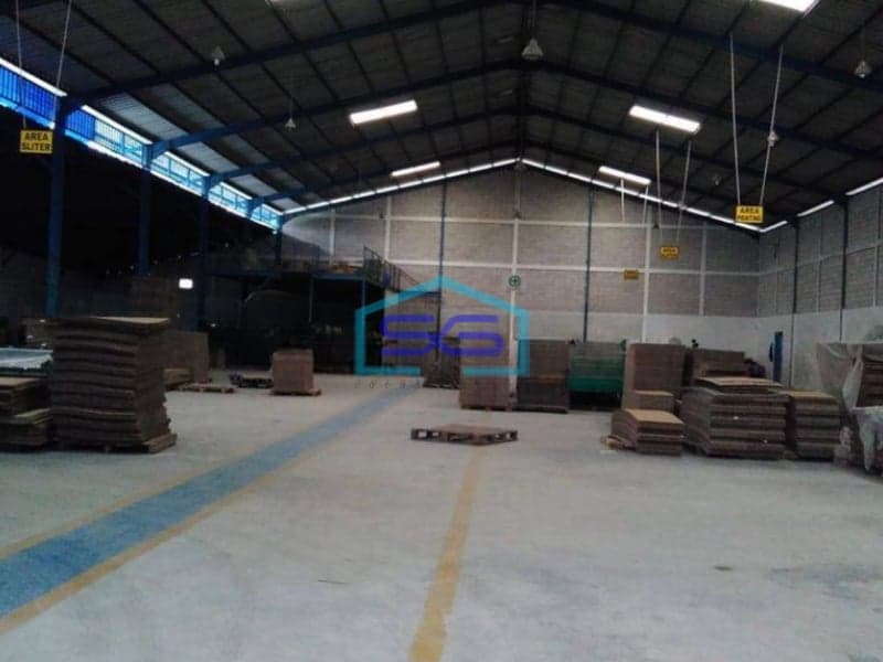 Dijual Pabrik di Cileungsi Gunung Putri Bogor LT 11000m2