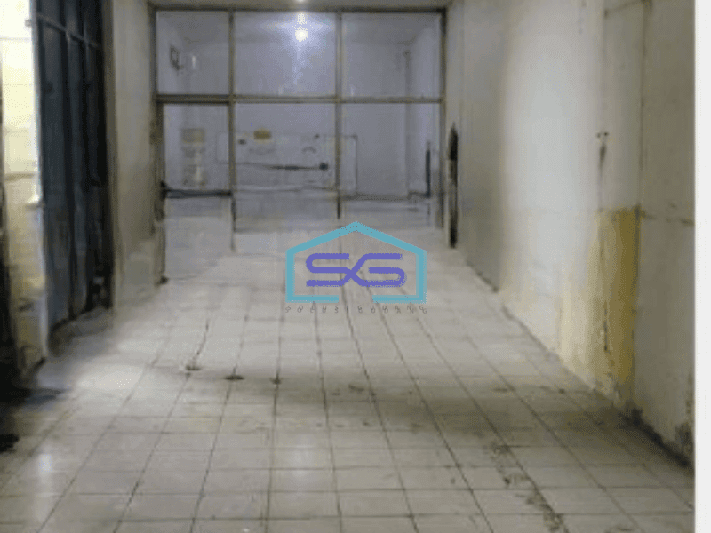 Disewakan Gudang Ada Kantor Luas Bangunan  1250 m² Akses Container 40 Feet di Krian Sidoarjo