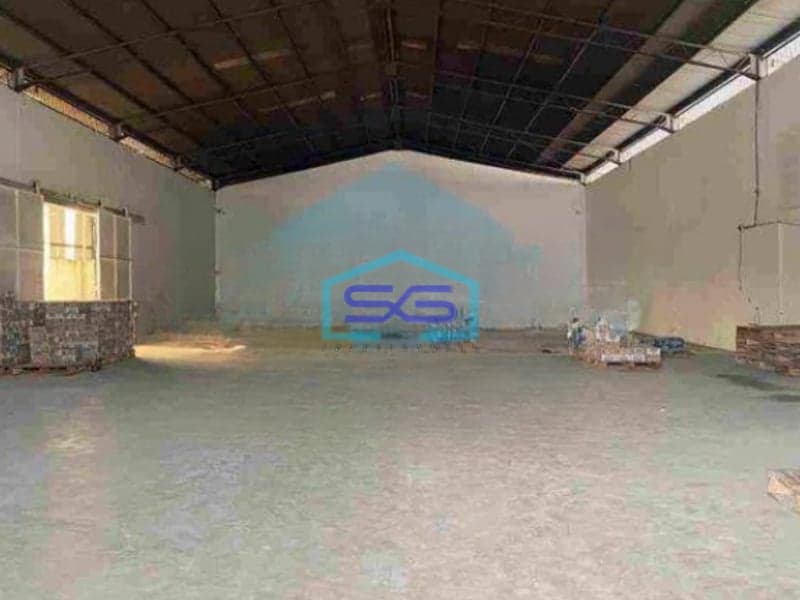 Disewakan Murah Gudang Dan Lahan Luas Bypass Mojokerto LT 6000m2