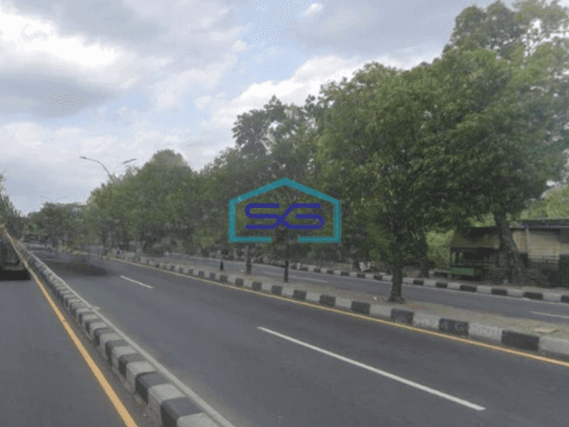 Disewakan Ruko 3 Lantai Luas Bangunan  195 m² di Depok Sleman