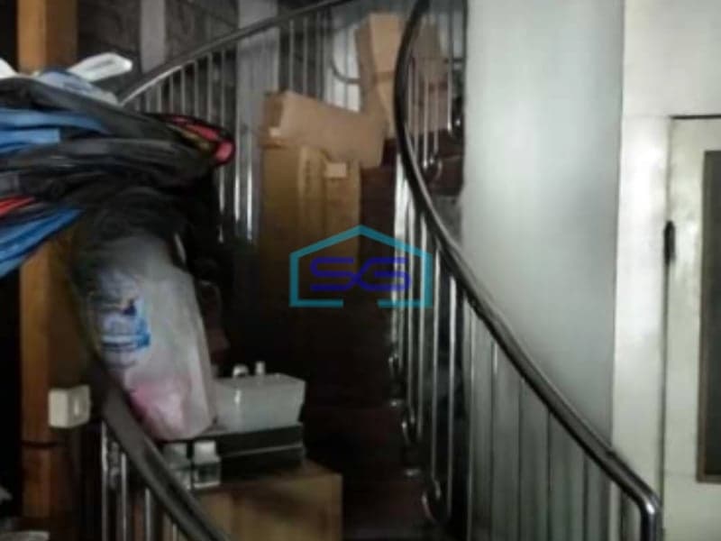 Dijual Ruko Luas Bangunan  348 m² Lokasi Surabaya Kota