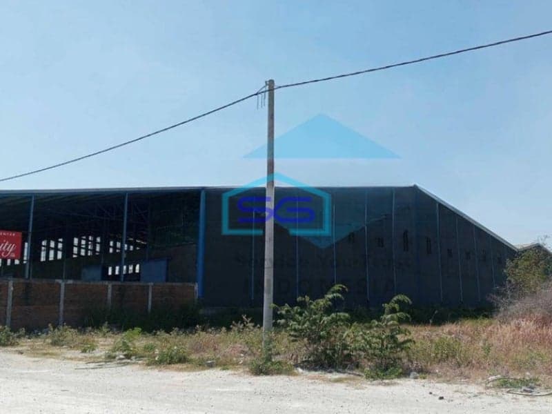 Dijual Gudang Bangunan Baru Kompleks Pergudangan Romokalisari Surabaya LT 2200m2