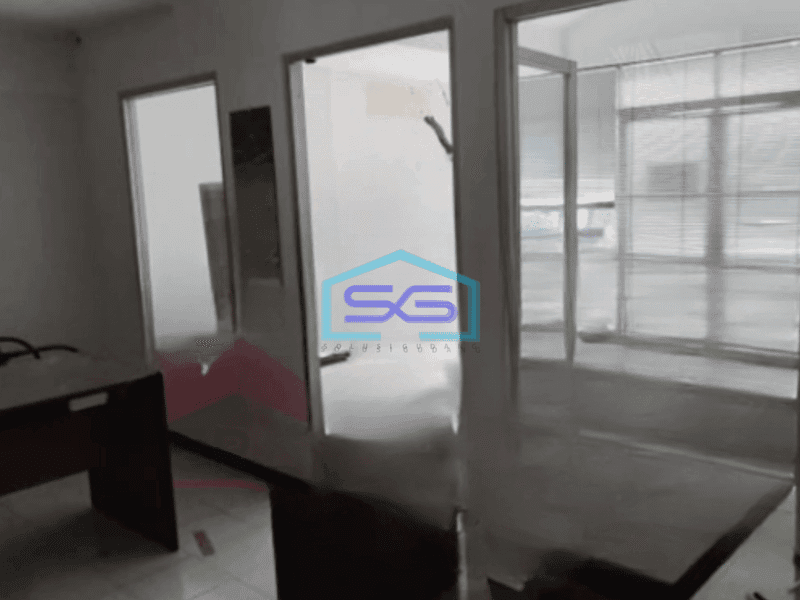 Disewakan Ruko 3 Lantai Luas Bangunan 182 m² Lokasi Surabaya Kota