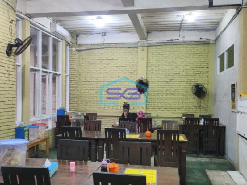 Disewakan Ruko Pondok Gede Lokasi Sangat Strategis Bekasi Kota Luas Bangunan  258 m²