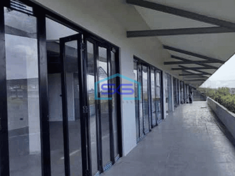 Disewakan Ruang Usaha Cantik Baru Di Umalas Badung Bali LT 180m2