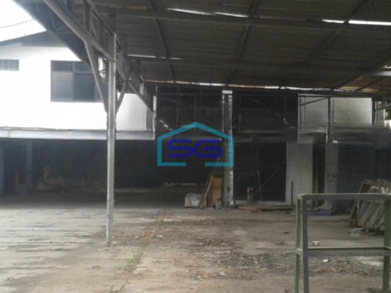Disewakan Gudang Lokasi Pinggir Jalan Raya Daan Mogot Jakarta Barat