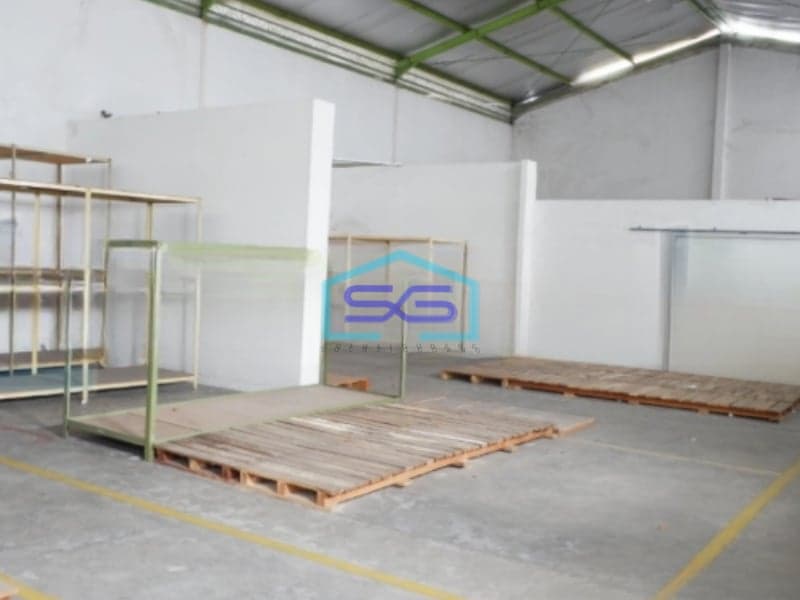 Dijual Gudang Siap Pakai Ada Loading Dock Dan Kantor di Cemani Solo LT 4281m2