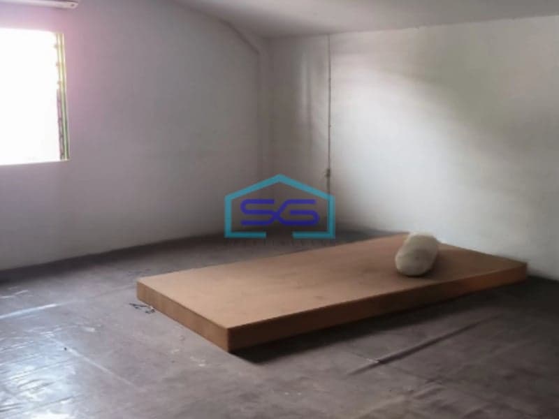 Disewakan Gudang Dan Office Kavling di Daerah Cipondoh Tangerang LB 800m2