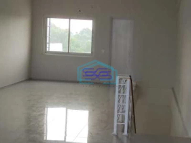 Dijual Ruko Luas Bangunan  154 m² Lokasi di Surabaya