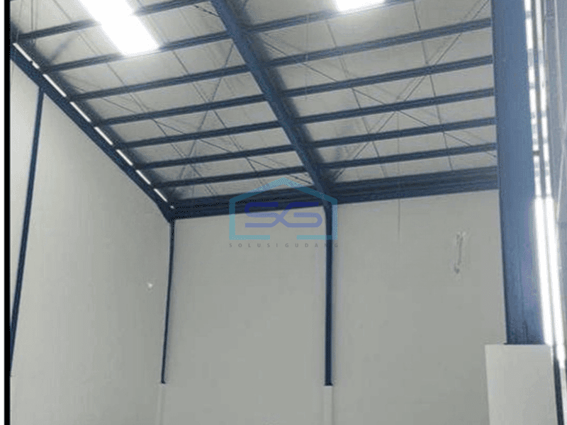 Dijual gudang baru bagus di Kamal lama