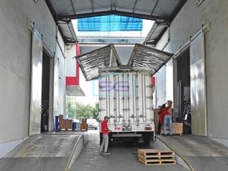 DIJUAL EX KANTOR DI CIPONDOH