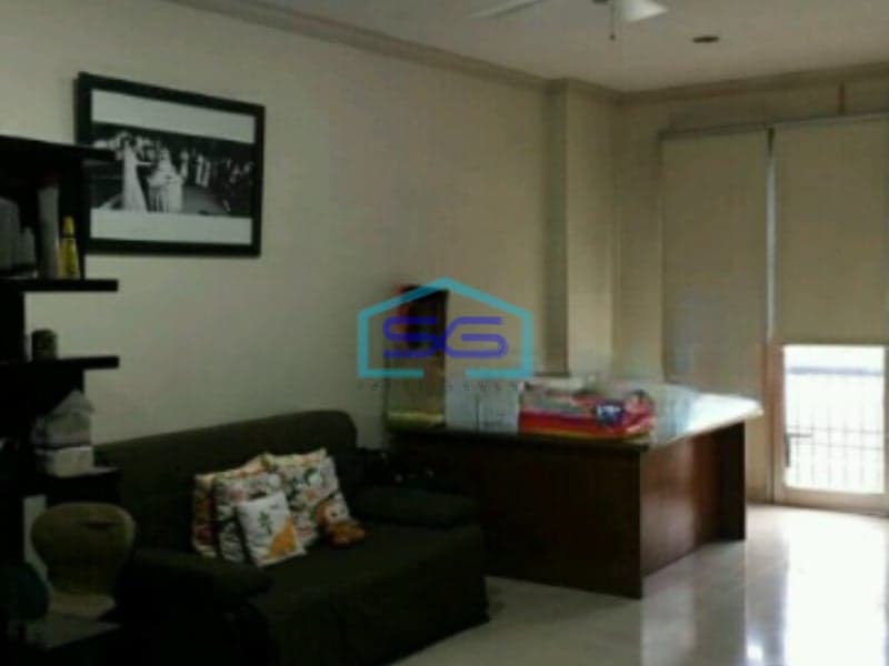 Dijual Ruko 2 Lantai Luas Bangunan  200 m² Lokasi Jakarta Barat