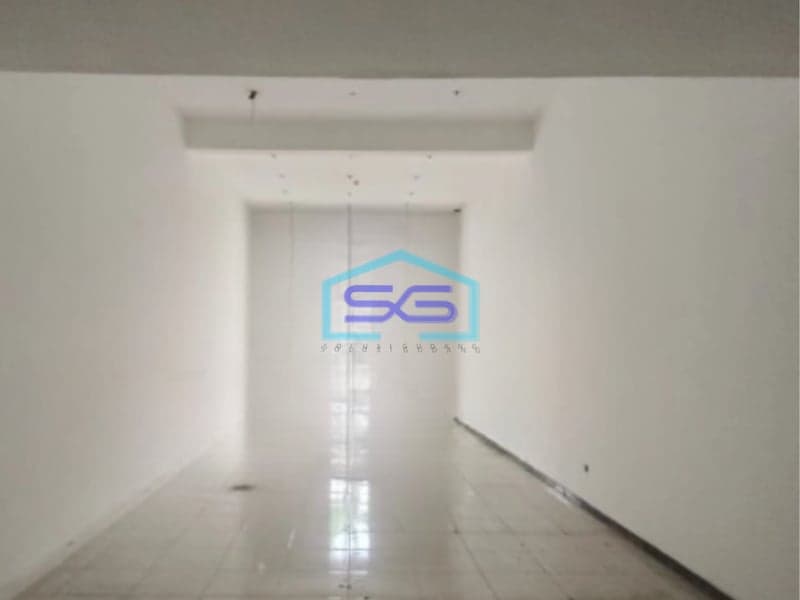 Dijual Ruko Luas Bangunan 148 m² Lokasi Strategis di Gading Malang