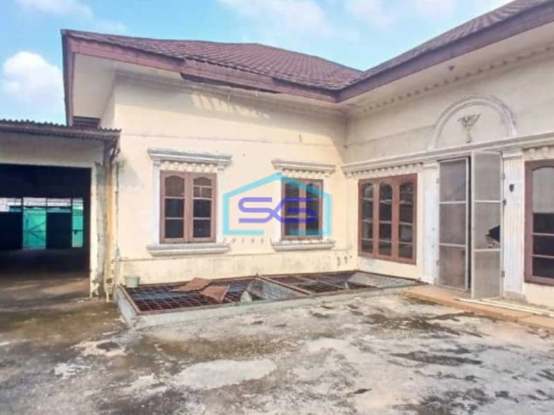 Disewakan Lahan dan Bangunan Ruang Usaha di Cikunir Bekasi LB 600m2