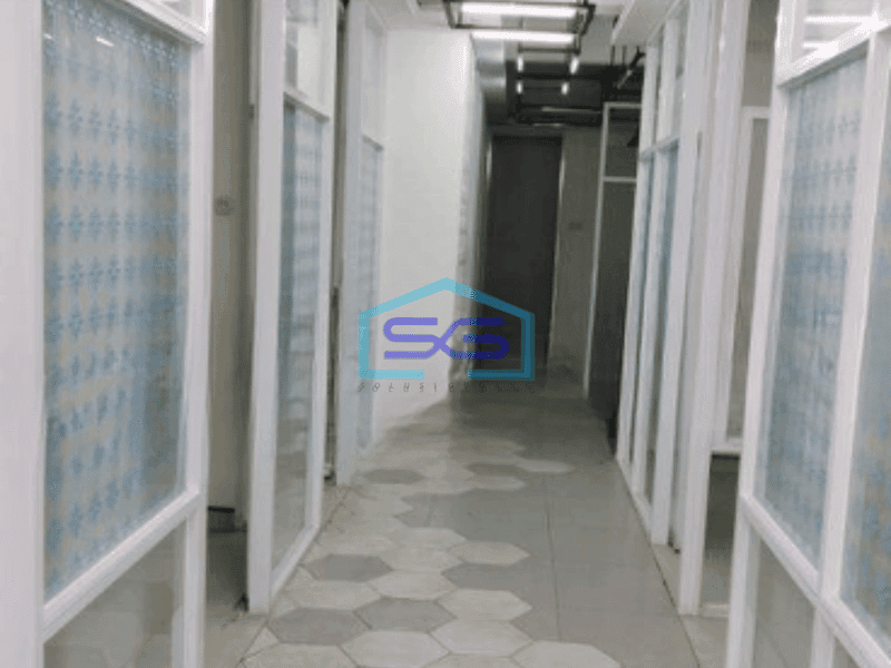 Dijual Ruko Kondisi Terawat Luas Bangunan  541 m² di Pondok Indah Jakarta Selatan