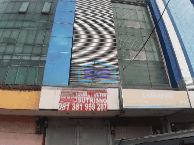 Disewa ruko komersial rapi di Bandengan Jakarta Utara