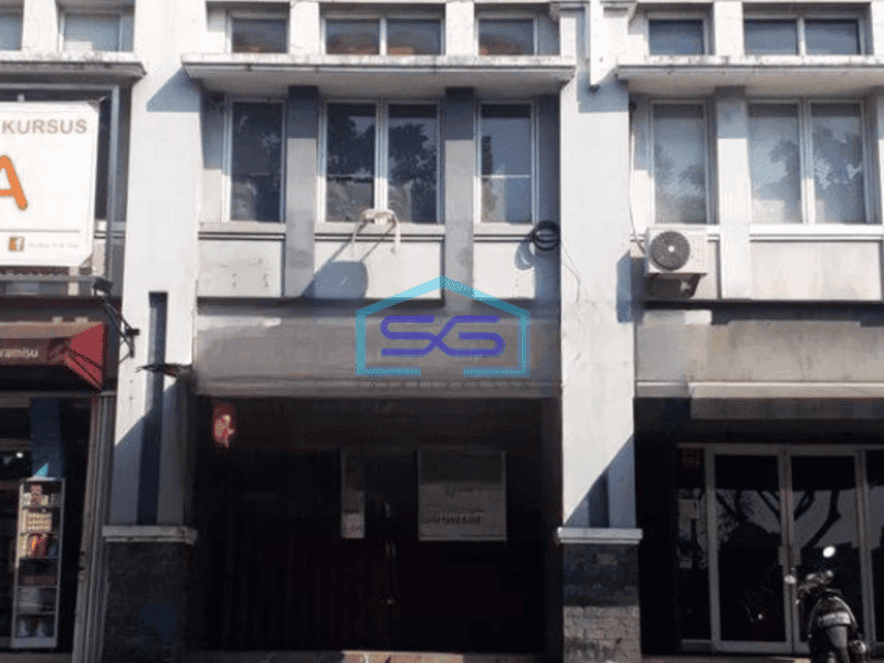 Dijual Ruko Venice Aracade Hadap Jalan Raya Ramai Strategis di Graha Raya Bintaro Tangerang Selatan