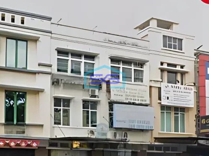 Disewakan Ruko Siap Usaha di Bulevard Bsd Serpong Tangerang LB 225m2