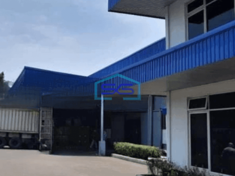 Disewakan Gudang Ex Pabrik di Harapan Indah Bekasi Luas Bangunan  19613 m²