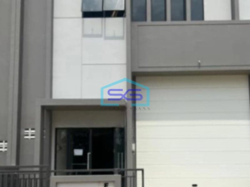 Dijual Gudang Baru Luas Tanah  180 m² Lokasi Bebas Banjir di BSD Tangerang