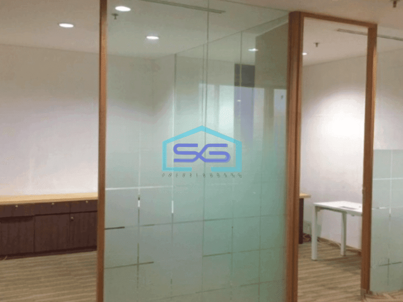 Disewakan Gedeung Kantor Luas Bangunan  300 m² di Sudirman Jakarta Selatan