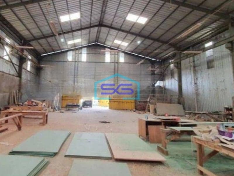 Dijual Gudang  Bisa Kontainer 20 Feet di Cipondoh Tangerang