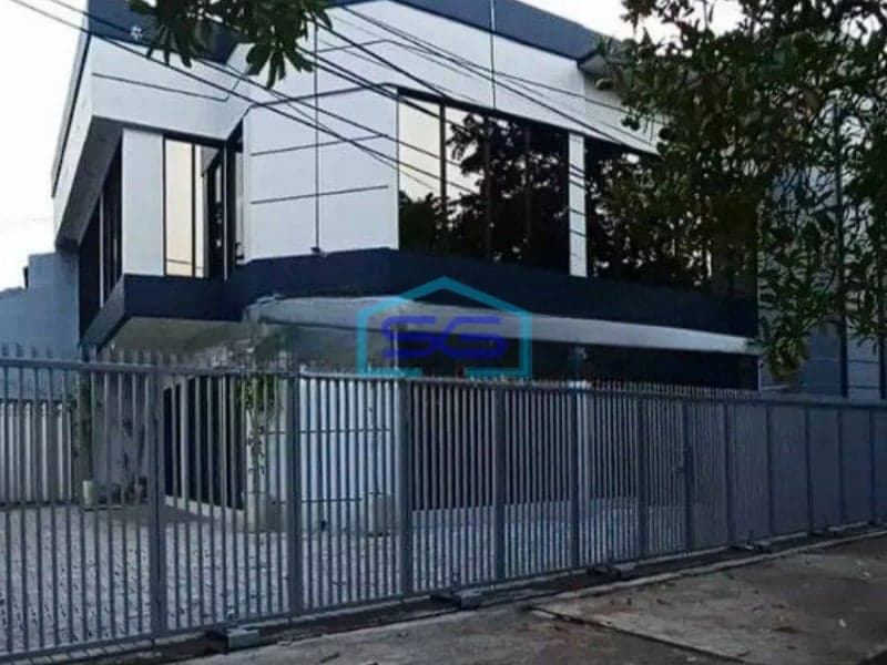 Disewakan Gedung Kantor Hook Nol Jalan Raya Kenjeran Surabaya Ex Bank LB 400m2