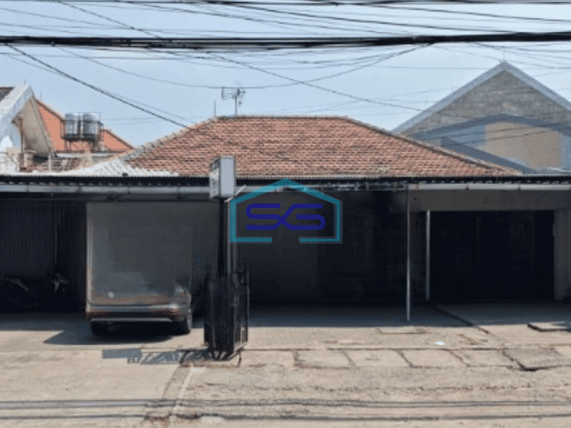 Disewakan Ruang Usaha  Luas Bangunan 400 m² Lokasi Rungkut Surabaya