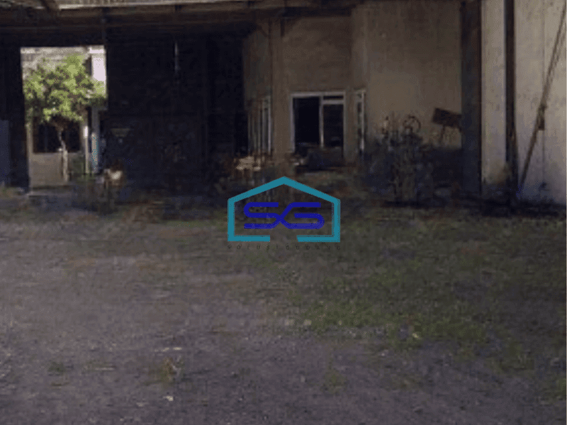 Dijual Gudang Akses Container 20 Feet di Perak Surabaya Luas Bangunan 3000 m²