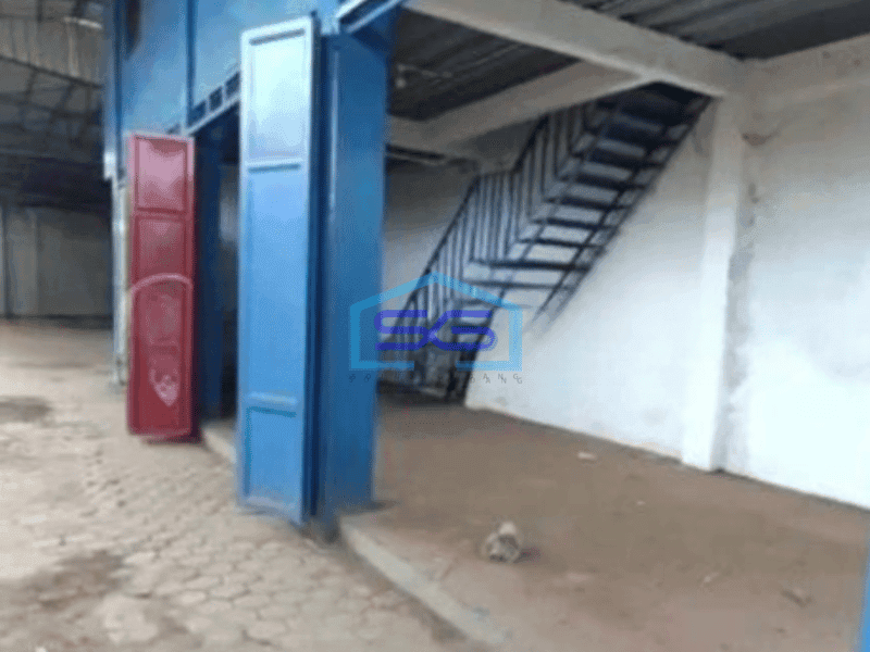 Disewakan Ruko Besar Dekat Tol di Subang Luas 550m2