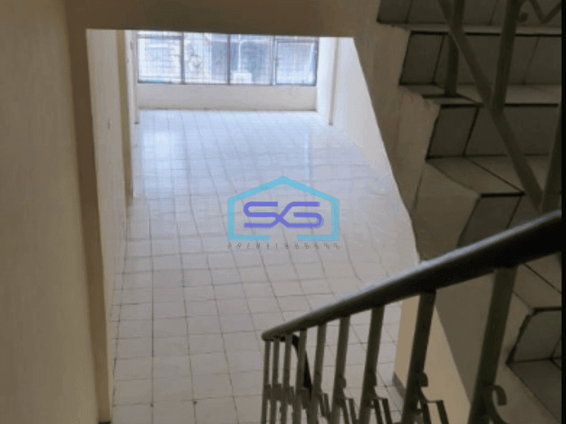 Disewakan Ruko Luas Bangunan  200 m² di Pluit Jakarta Utara