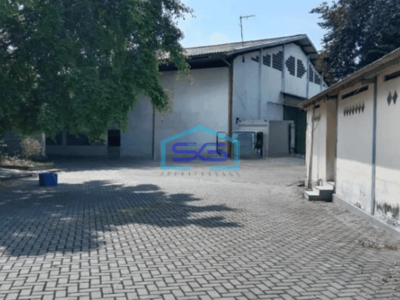 Dijual gudang Ex Pabrik Kepatihan Gresik Luas Bangunan 6800 m²