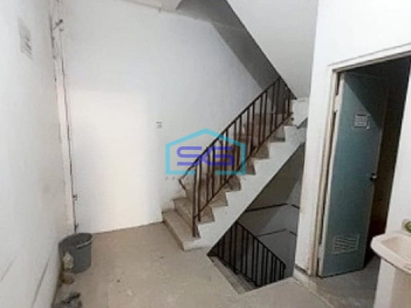 Disewakan Ruko Siap Pakai Letak Strategis di P. Jayakarta Jakarta Pusat LB 180m2