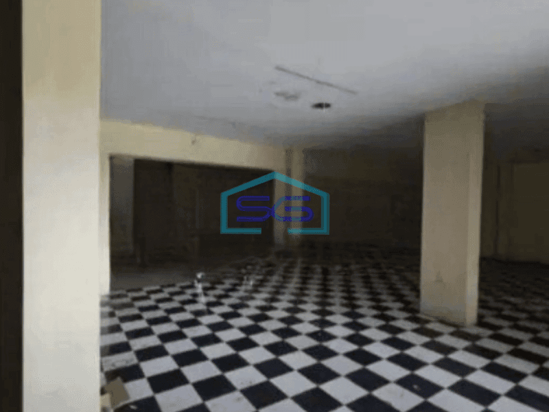 Disewakan Ruang Usaha Ex Showroom Luas Bangunan 500 m² di Pinggir Jalan Raya Tajur Bogor