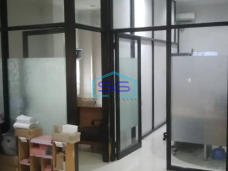 Disewakan Kantor Dekat Pakuwon Mall, Condong Catur, Depok, Sleman, Jogja Luas Bangunan 750 m²