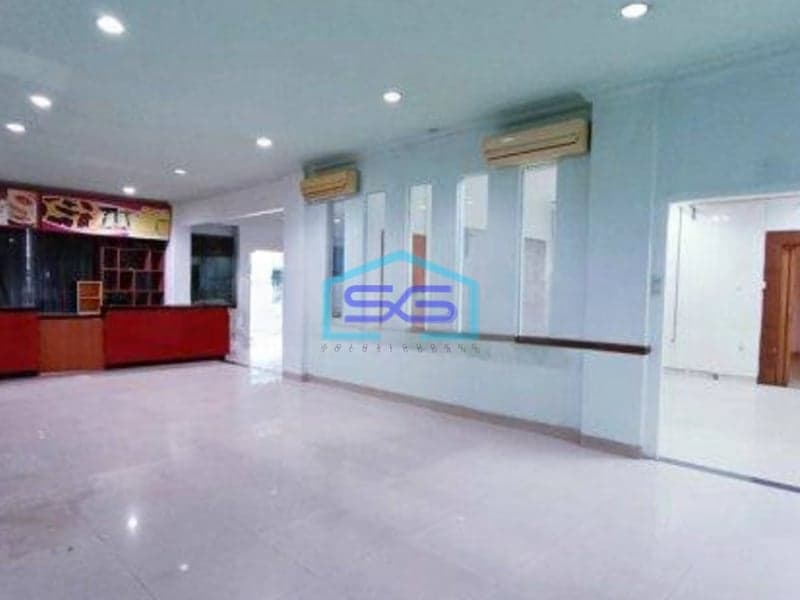 Dijual Ruko Gandeng 3 di Kebon Jeruk Jakarta Barat 3 Lantai