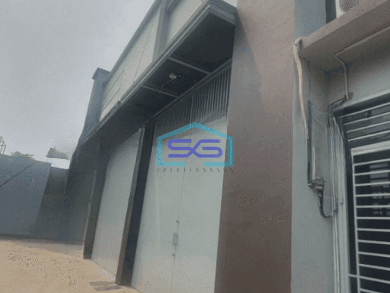 Disewakan Gudang Luas Bangunan  600 m² Ada Kantor di Cengkareng Jakarta Barat