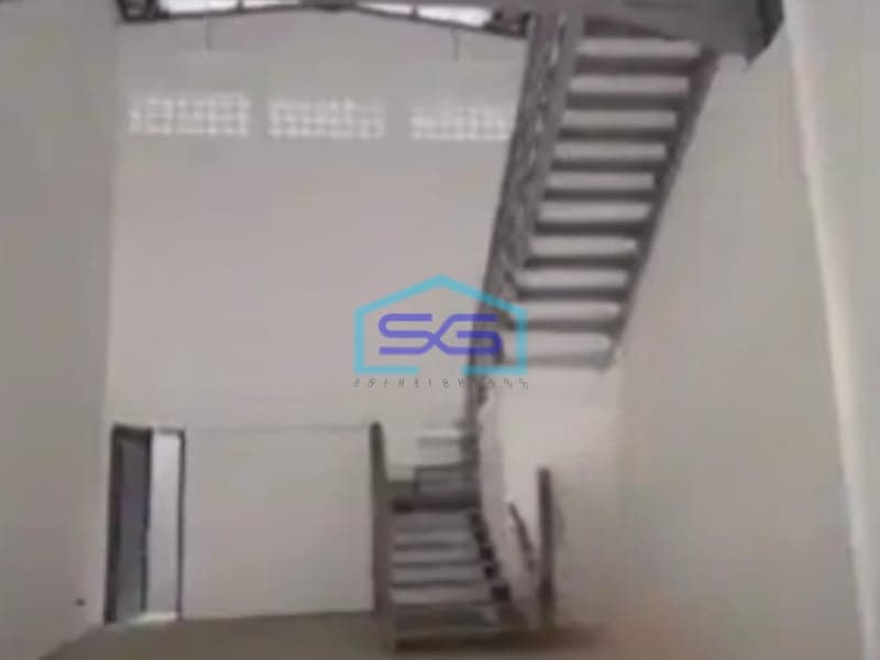 Dijual Gudang Luas Tanah  120 m² Lokasi Ciater Tangerang