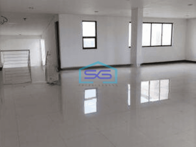 Dijual Ruko Gandeng 4 Lantai Konekting Tangga 1, Serpong Tangerang Selatan