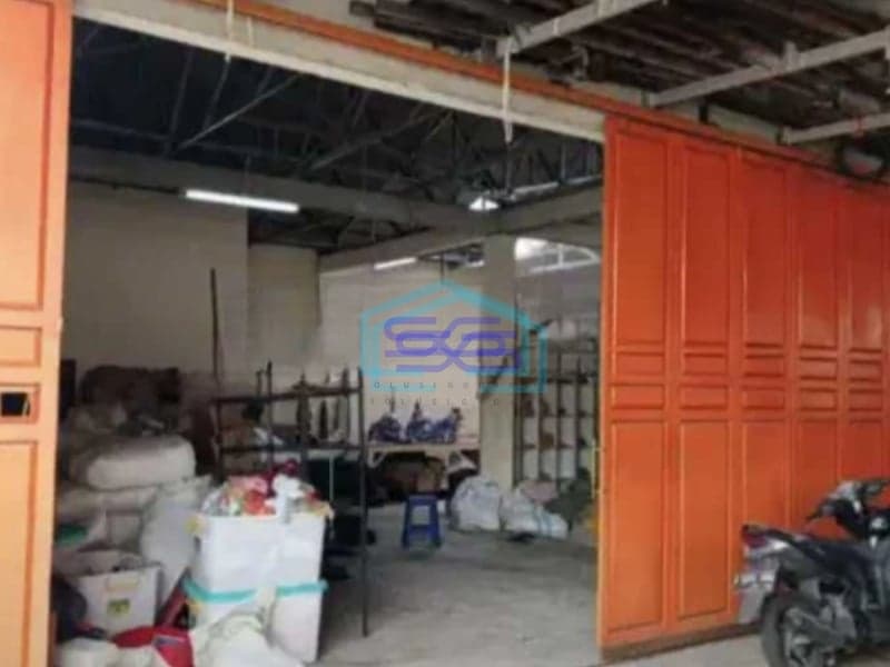 Disewakan Gudang Luas Bangunan 300 m2 Lokasi Larangan Tangerang
