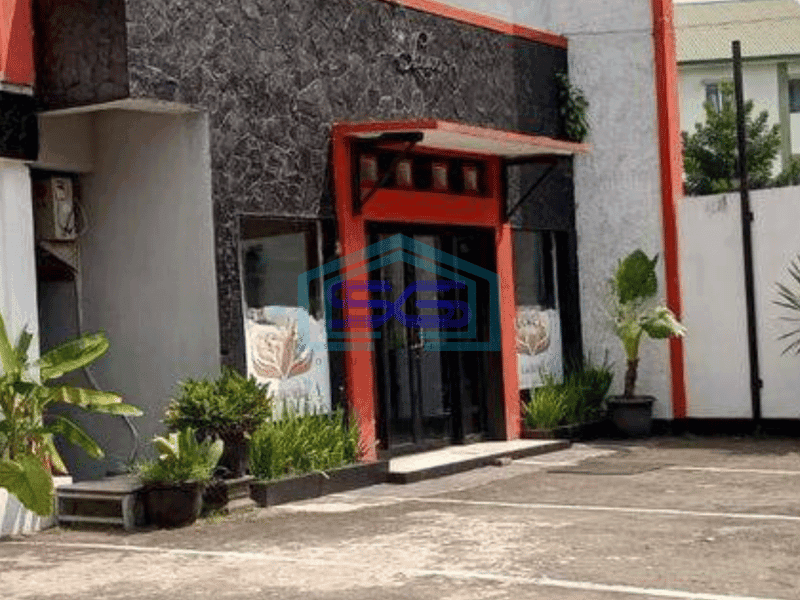 Disewa Gedung Komersial 3 Lantai Dekat Pvj di Area Sukajadi, Bandung