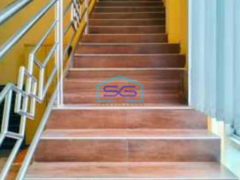 Dijual Gudang Murah Luas Bangunan  600 m² Lokasi BSD Tangerang