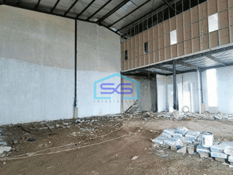 Disewakan Pabrik Baru Dalam Kawasan Lippo Cikarang LT 575m2