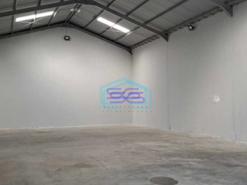 Disewakan Gudang Akses Kontainer Dekat Pintu Toll Klodran di Jalan Adisucipto Solo LT 750m2