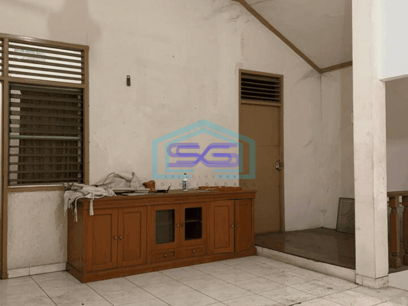 Disewakan rumah untuk gudang di tanjung duren jakarta barat