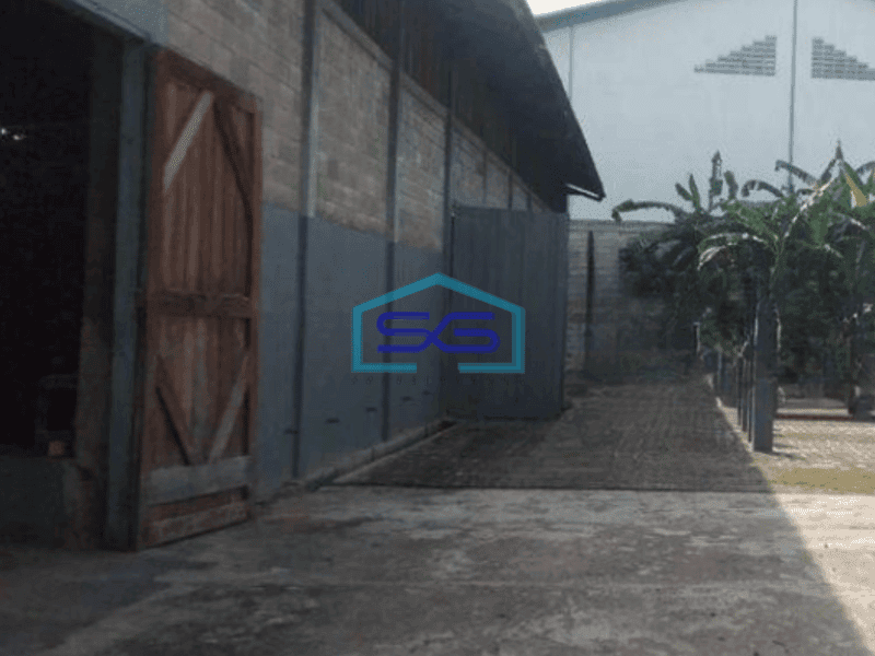 Dijual Gudang 1 Lantai Luas Bangunan 1200 m² di Kalideres Jakarta Barat
