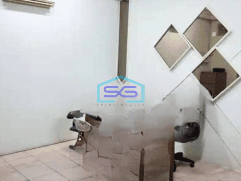 Disewakan Ruang Usaha Luas Bangunan  305 m² Hadap Jalan Raya di Gambir Jakarta Pusat